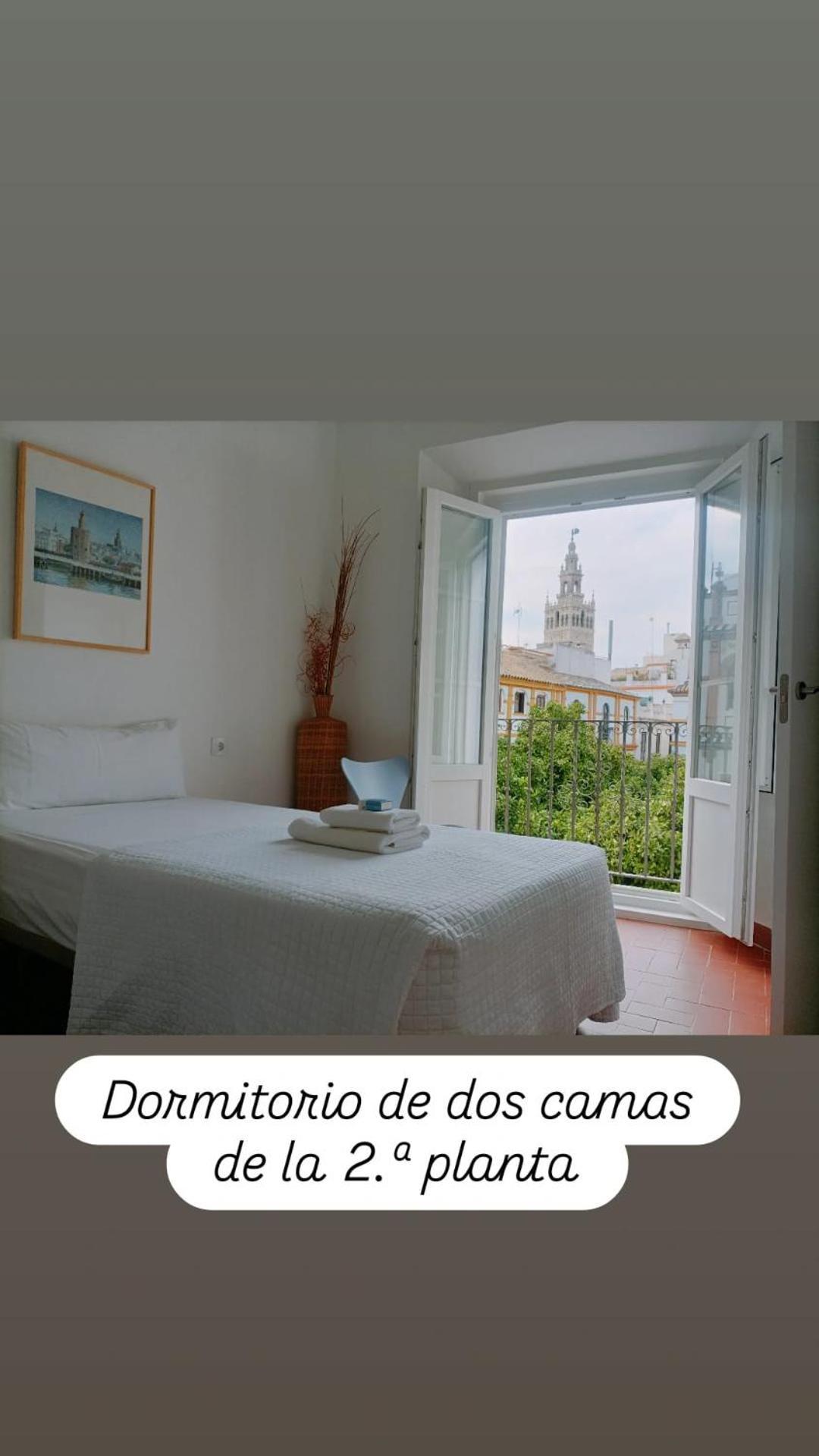 Apartamentos En La Plaza Dona Elvira, 7 Sevilla Exteriör bild